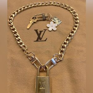 #333 Louis Vuitton Lock & Key #333